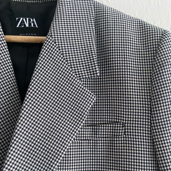 Masculine Fit Check Blazer - Picture 4 of 11